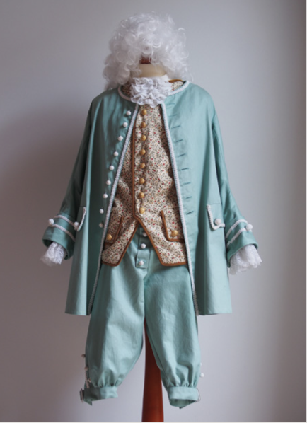 Nachbildung der Galauniform des jungen Beethoven (Beethoven-Haus Bonn, Fotografie: Winfried Richarz)
