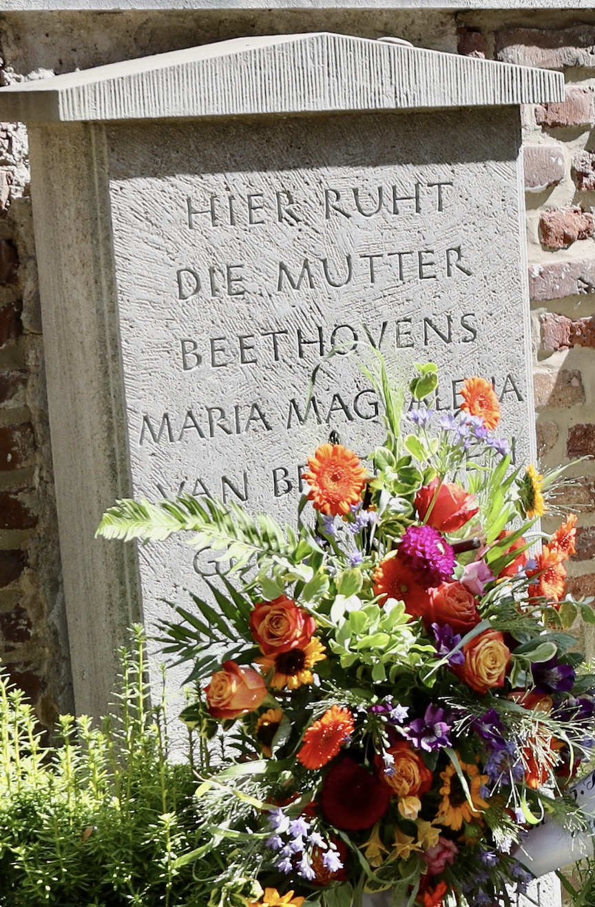 Das Grab der Mutter Beethovens auf dem Alten Friedhof in Bonn