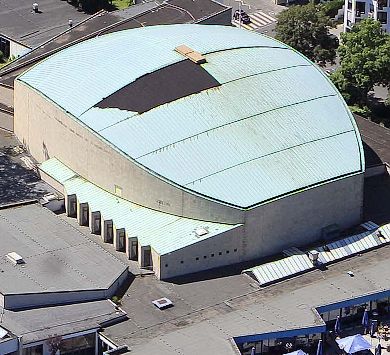 Vor unabsehbaren Kosten bei der Beethovenhalle warnen die